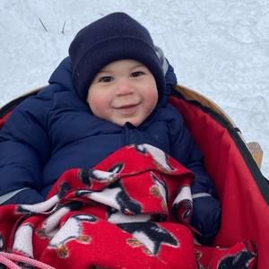 Meet your Posher, Esther